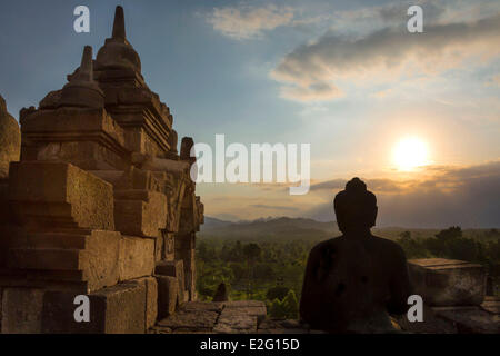 Indonesien Java Borobudur aufgeführt als UNESCO-Welterbe von UNESCO-Sonnenuntergang Stockfoto