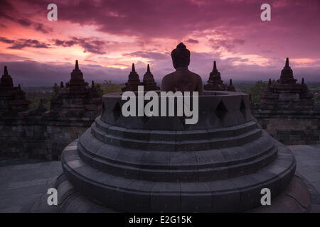 Indonesien Java Borobudur aufgeführt als Weltkulturerbe von der UNESCO zum Morgengrauen Stockfoto