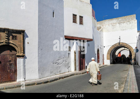 Marokko Casablanca Bezirk von Habous errichtet von dem Architekten Auguste Cadet und Edmond Brion Dice 1918 neue Medina gebaut, durch die Stockfoto