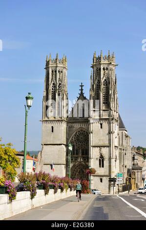 Frankreich-Meurthe et Moselle Pont eine Mousson-Saint-Martin-Kirche Stockfoto