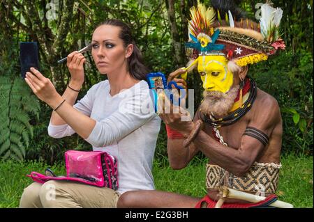 Papua-Neu-Guinea Highands Western Higlands Provinz Mount Hagen Sabla Stamm Zara Deane Lido Tänzer teilnehmen in einem kulturellen Stockfoto