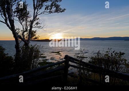 Kanada-Quebec Provinz Chaudiere-Appalaches Region L'Isle Aux Grues Sonnenuntergang über die Inseln des Archipels Stockfoto