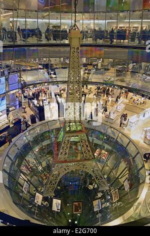 Deutschland-Berlin-Mitte Bezirk Friedrichstraße Galeries Lafayette Kaufhaus vom Architekten Jean Nouvel Stockfoto