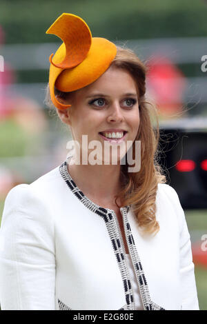 Ascot, Windsor, UK. 19. Juni 2014. Porträt der Prinzessin Beatrice von York. Ascot Racecourse. (Prinzessin Beatrice, Royals, Portraet, Portrait, Porträt) 611D190614ROYALASCOT. JPG (c) Credit: Frank Sorge /Caro /Alamy Live-Nachrichten) Stockfoto