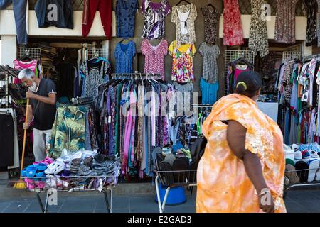 Frankreich-Ile De La Réunion (französische Übersee-Departement) St. Louis downtown-Szene shopping Innenstadt zeigen Stockfoto