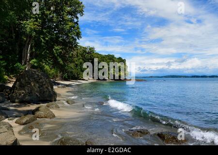 Panama Chiriqui Provinz Golf von Chiriqui National Marine Park Isla Palenque Playa Primera weißen Sandstrand Stockfoto