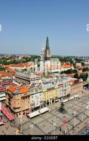 Kroatien Zagreb Jelacic (Jelacica) Platz und Kathedrale Stockfoto