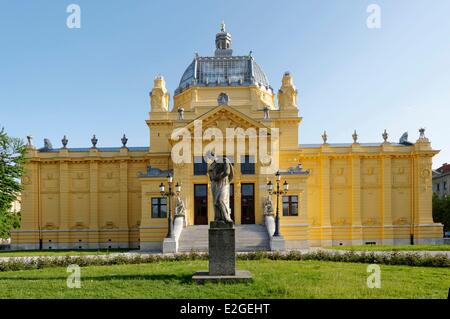 Kroatien Zagreb Tomislav-Platz (Tomislavov Trg) Skulptur von Andrija Medulic kroatischen Bildhauers Ivan Mestrovic vor Kunst-pavillon Stockfoto