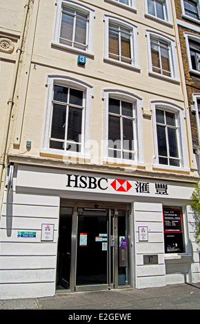 Außenseite der HSBC Bank, Chinatown, West End, City of Westminster, London, England, Vereinigtes Königreich Stockfoto