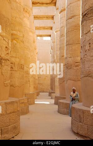 Ägypten-Oberägypten-Luxor-Karnak Tempel Weltkulturerbe durch die UNESCO gewidmet Gott Amun große Säulenhalle mit 134 Säulen Stockfoto