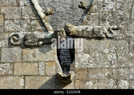 Frankreich Finistere Stop auf der Art und Weise der St James Plougonven Pfarrei Gehäuse und Kirche Stockfoto