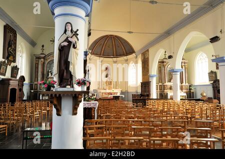 Frankreich Nord Eecke Saint Wulmar Kirche Statue der Jungfrau Maria Stockfoto