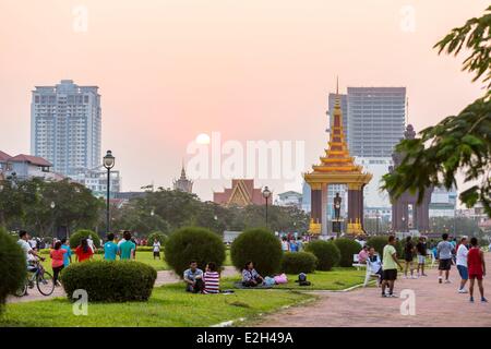 Kambodscha Phnom Penh Boulevard Suranarit ein Spaziergang am späten Nachmittag Stockfoto