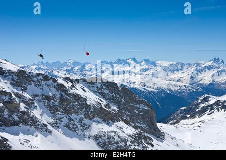 Frankreich Savoie Orelle Val Thorens Trois Vallées Ski Gebiet weltweit höchsten Zipline (1300m lang und 250m hoch) Abfahrt ist auf 3250m Höhe Stockfoto