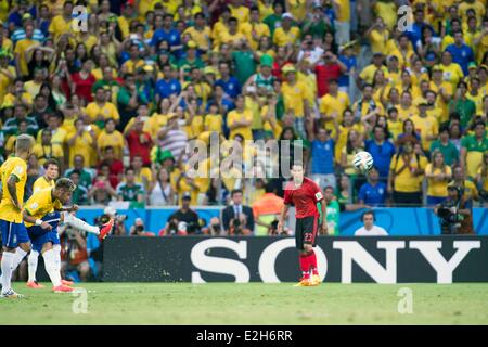 Neymar (BRA), 17. Juni 2014 - Fußball / Fußball: FIFA World Cup Brasilien 2014 Gruppe A Spiel zwischen Brasilien 0: 0 Mexiko in der Arena Castelao in Fortaleza, Brasilien. (Foto von Maurizio Borsari/AFLO) Stockfoto