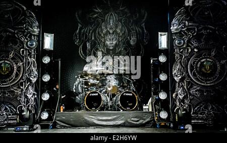 Toronto, Ontario, Kanada. 19. Juni 2014. Schwedische extreme-Metal-Band Meshuggah Srage Setup unter Sound Academy in Toronto. Bildnachweis: Igor Vidyashev/ZUMAPRESS.com/Alamy Live-Nachrichten Stockfoto