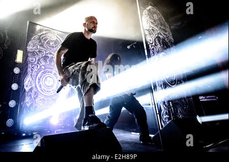 Toronto, Ontario, Kanada. 19. Juni 2014. Lead-Sänger JENS KIDMAN der schwedischen Metal-Band, die "Meshuggah" live Sound Academy führt. Bildnachweis: Igor Vidyashev/ZUMAPRESS.com/Alamy Live-Nachrichten Stockfoto