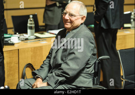 Luxemburg, Lux 20. Juni 2014. Der deutsche Finanzminister Wolfgang Schäuble während Finanzminister ECOFIN-Treffen im Europäischen Rat am Hauptsitz in Luxemburg auf 20.06.2014 Credit: Wiktor Dabkowski/ZUMAPRESS.com/Alamy Live News Stockfoto