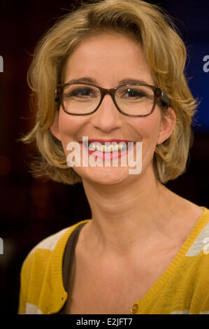 Yvonne Willicks im deutschen Fernsehen zeigen Koelner Treff im WDR Studios Bocklemuend.  Wo: Köln bei: 8. März 2013 Stockfoto