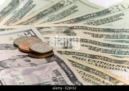 US-Geld, Banknoten und Münzen Stockfoto