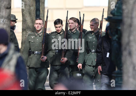 Die Atmosphäre am Set des Films The Monuments Men am Palais bin Festungsgraben.  Wo: Berlin, Deutschland bei: 25. März 2013 Stockfoto