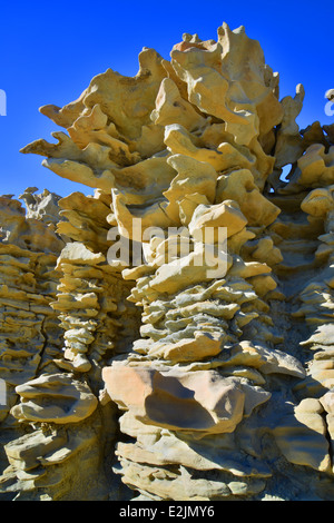 Seltsame erodierte Formen in Fantasy Canyon in der Nähe von Vernal, Utah Stockfoto