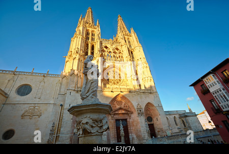 Kathedrale der Heiligen Maria von Burgos, Saint Mary Fassade. Kastilien und Leon. Spanien Stockfoto