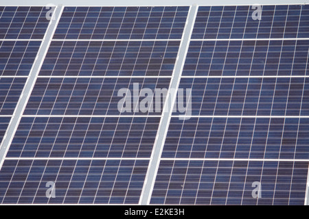 Photovoltaik-Panel, Saint-Marcellin, Isere, Rhone-Alpes, Frankreich. Stockfoto