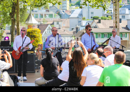 Status Quo auf der Schweizer TV-Show "SRF Bi de Lüt" Herisau, Schweiz - 03.08.2013 wo: Herisau, Schweiz bei: 03 Stockfoto