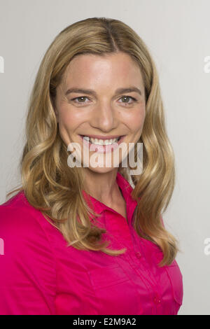 Daniela Wutte bei einem Fototermin für ARD-ZDF-Serie "Rote Rosen" in den Briese Studios.  Wo: Hamburg, Deutschland bei: 02 September 2013 Stockfoto