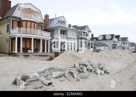 Bilder von der ganzen Welt berühmte "New Jersey Shore Line" 2 Monate nach Hurrikan Sandy schreckliche Zerstörung.  Mitwirkende: Jersey Shore Line Häuser wo: JERSEY SHORE LINE, NEW JERSEY, USA als: 1. Januar 2013 Stockfoto