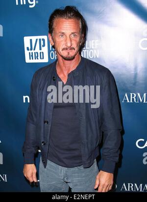 2. jährliche Sean Penn und Freunde helfen Haiti nach Hause Gala J/P HRO präsentiert von Giorgio Armani - Ankünfte mit profitiert: Sean Penn wo: Los Angeles, California, Vereinigte Staaten von Amerika bei: 12. Januar 2013 Stockfoto