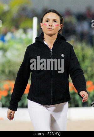 Nespresso-5. jährlichen Battle of The Sexes während der 2013 FTI Consulting Winter Equestrian Festival in Palm Beach International Equestrian Center mit: Georgina Bloomberg wo: Wellingtion, Florida, Vereinigte Staaten wann: 12. Januar 2013 Stockfoto