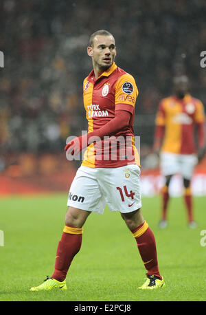 Neuzugang Wesley Sneijder macht sein Liga-Debüt für Galatasaray im Derby gegen Besiktas Istanbul. Galatasaray gewann das Spiel 2: 1.  Mitwirkende: Wesley Sneijder Where: Istanbul, Türkei wenn: 27. Januar 2013 *** Stockfoto