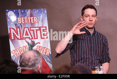 Instore-Auftritt für "Bessere Nate Than Ever" von Tim Federle am Drama Buch Shop mit: Tim Federle Where: New York City, NY, USA bei: 5. Februar 2013 Stockfoto