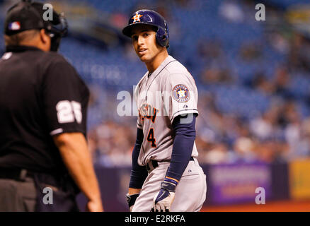 St. Peterberg, FL, USA. 20. Juni 2014. . Houston Astros Recht Fielder George Springer (4) Nachdem er schlug im ersten Inning der Houston Astros in der Tampa Bay Rays im Tropicana Field in St. Petersburg, Florida auf Freitag, 20. Juni 2014. (Credit: Willen Vragovic/Tampa Bay Times / ZUMA Press, Inc/Alamy Live News Stockfoto