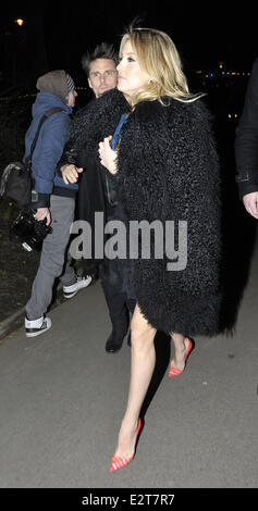 Die BRIT Awards 2013 - Warner Brothers-Party statt, bei dem Savoy Parlour Zimmer - Anreise mit: Matthew Bellamy, Kate Hudson wo: London, Vereinigtes Königreich bei: 20. Februar 2013 Stockfoto