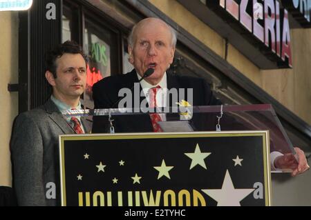 Die späten Richard Burton wird mit einem Hollywood-Star auf der Hollywood Walk of Fame mit geehrt: Michael Sheen, Herrn David Row Stockfoto