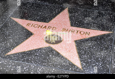 Die späten Richard Burton wird mit einem Hollywood-Star auf der Hollywood Walk of Fame mit geehrt: Star wo: Los Angeles, California, Vereinigte Staaten von Amerika als: 1. März 2013 Stockfoto