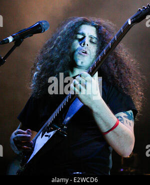 Coheed und Cambria Durchführung Leben im Fillmore Miami Beach am Jackie Gleason Theater auf Miami Beach mit: Claudio Sanchez Where: Miami, Florida, USA bei: 8. März 2013 Stockfoto