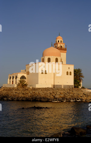 Moschee auf der Corniche, Jeddah, Saudi Arabien Stockfoto