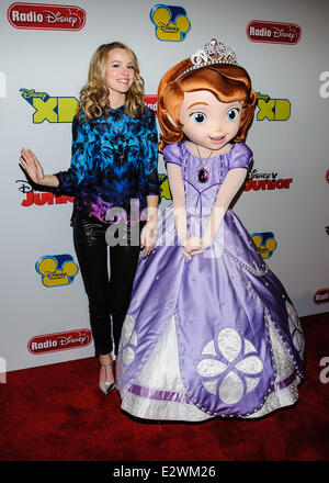 ABC/Disney Upfronts statt in der Hudson-Theater im Millennium Broadway Hotel Featuring: Bridgit Mendler wo: New York City, USA: 12. März 2013 Stockfoto