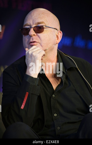 Alan McGee ehemaligen Plattenfirma Besitzer Musiker & Manager sprechen über das Leben in der Musikbranche, Hay Festival 2014 © Jeff Morgan Stockfoto