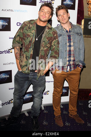 Glucksen Comedy Awards 2013 im Cafe de Paris Featuring: Duncan James, Lee Ryan Where: London, Vereinigtes Königreich bei: 25. März 2013 Stockfoto