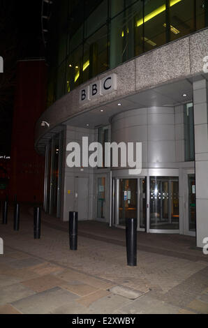 Letzte Nacht der BBC BBC Television Centre in White City nach 53 Jahren des Rundfunks von der Website zu besitzen. Es wurde nach Hause Stockfoto