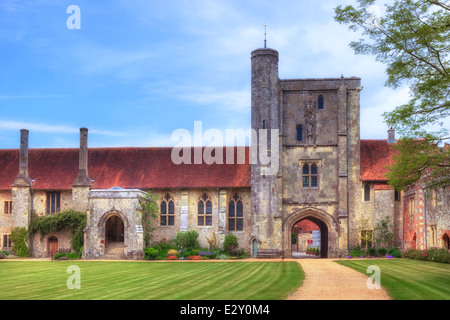 Krankenhaus St. Kreuz, Winchester, Hampshire, England, Vereinigtes Königreich Stockfoto