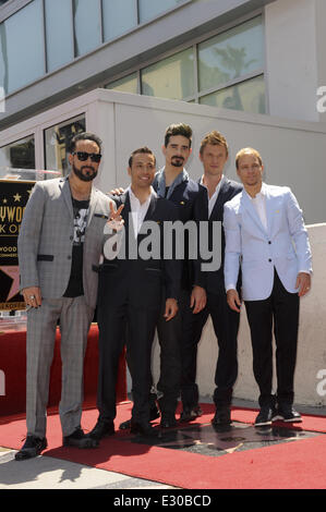 Die Backstreet Boys sind mit auf der Hollywood Walk of Fame mit einem Stern geehrt: Ke, Howie Dorough, Brian Littrell und AJ McLean Stockfoto