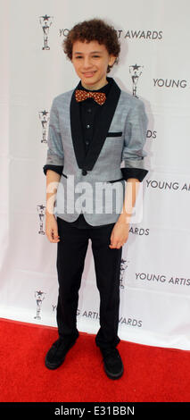 34. annual Young Artist Awards im The Sportsman Lodge mit: Maxim Knight wo: Los Angeles, CA, Vereinigte Staaten von Amerika bei: 5. Mai 2013 Stockfoto
