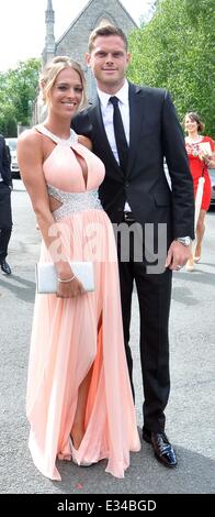 Die Hochzeit von Irland und West Brom Playler Shane Long auf ehemaligen Seite drei Modell Kayleah Adams in der St. Marys Church, Enniskerry C Stockfoto