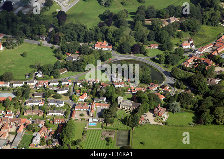 Luftaufnahme von East Yorkshire Dorf von Bishop Burton Stockfoto